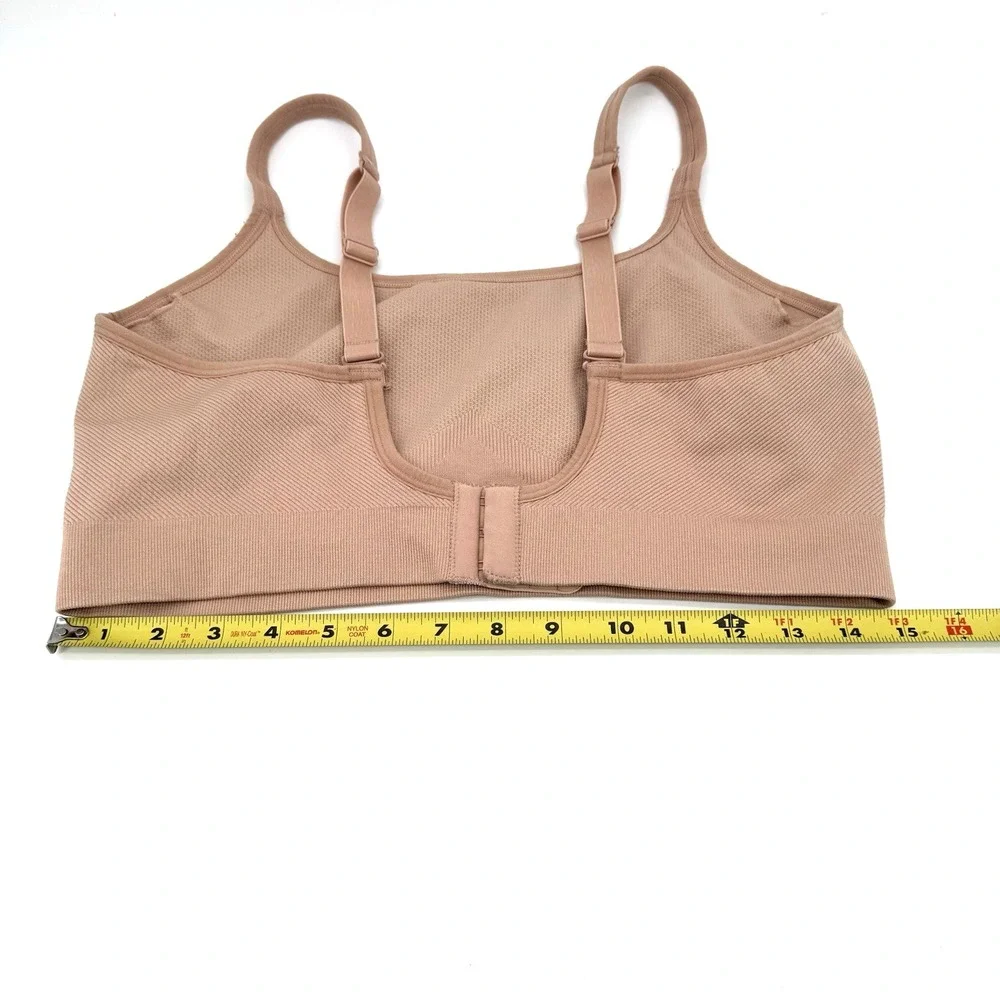 Soma Sport Seamless Ballet Back Bra XXL Beige Convertible Straps Stretchy - Picture 5 of 7